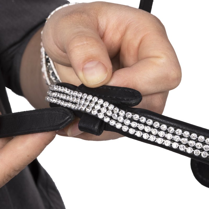 Kavalakde Eng. Reithalfter Aradis "Hvitur" Island - IQ Horse