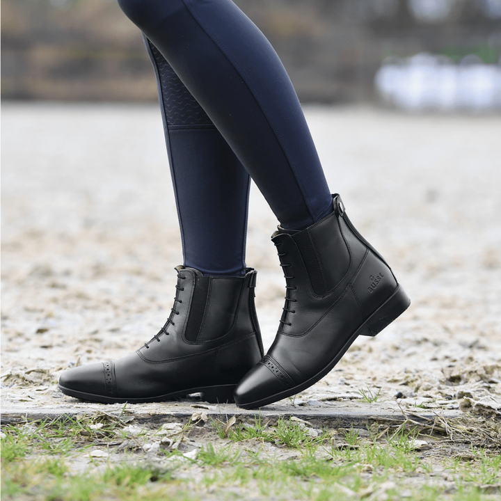 Jodhpur-Stiefelette APIA-LACES, Schwarz - IQ Horse