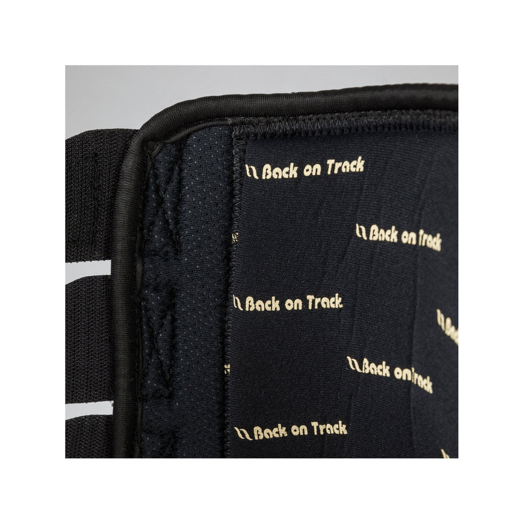 Back on Track Airflow Arbeitsgamaschen versch. Farben - IQ Horse