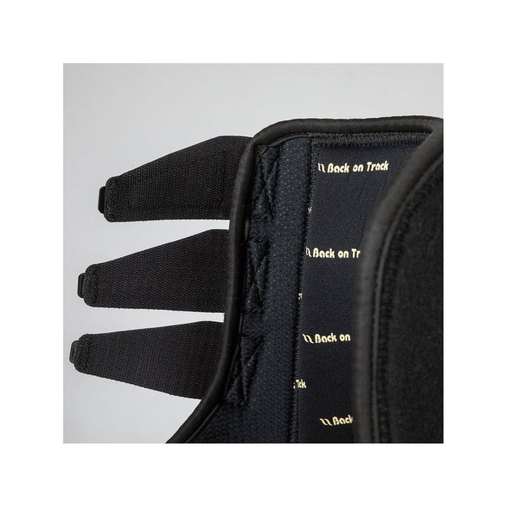 Back on Track Airflow Arbeitsgamaschen versch. Farben - IQ Horse