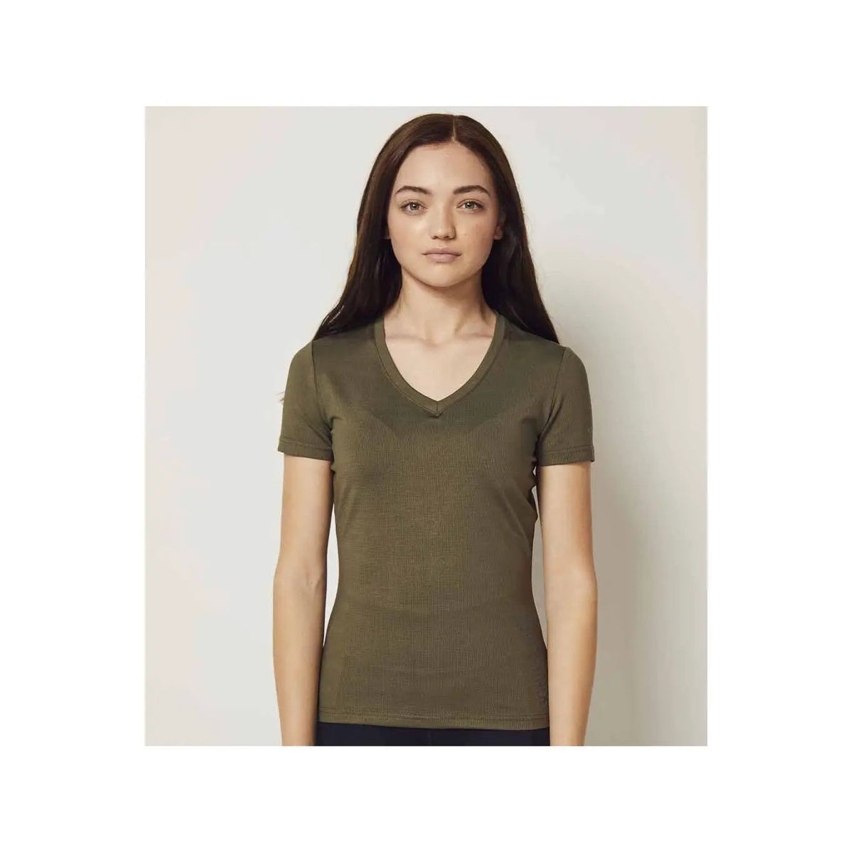 Kingsland KLwaylin T-Shirt mit V - Ausschnitt für Damen, FS2022, Green Olive Night - IQ Horse