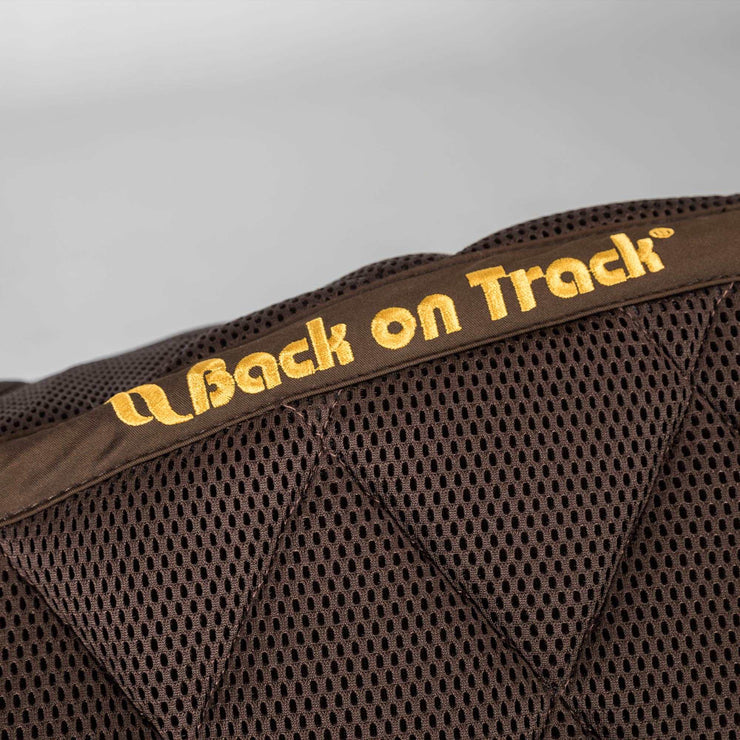 Back on Track Airflow Schabracke 3D Mesh Dressur FULL - Braun - IQ Horse