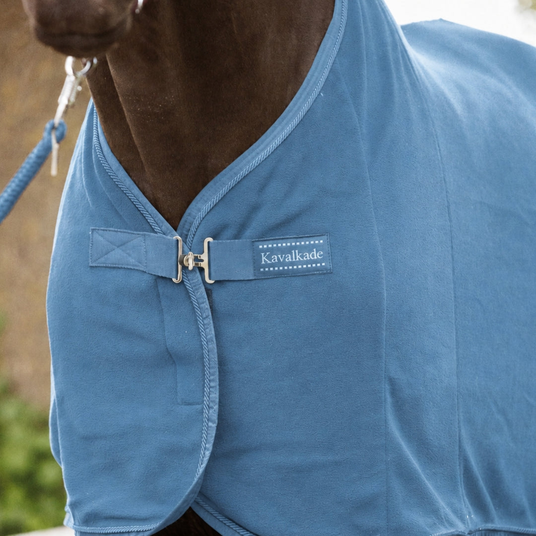 Abschwitzdecke Noble – Fleece mit Kordel