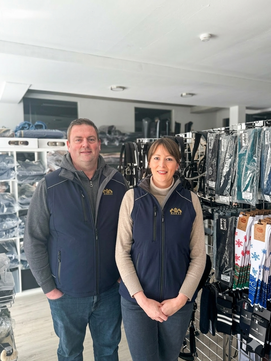 Inhaber IQ Horse Andreas und Pferdeheilpraktikerin Alexandra