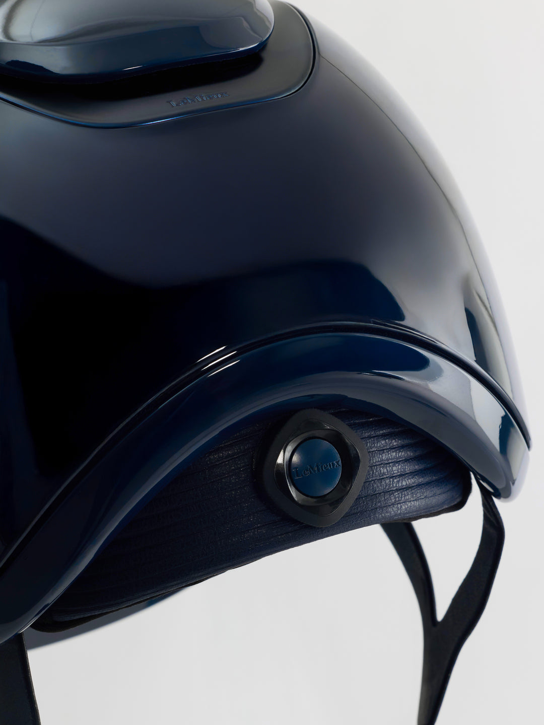 Wettkampfhelm Verv® – 360° Wrap Fit System