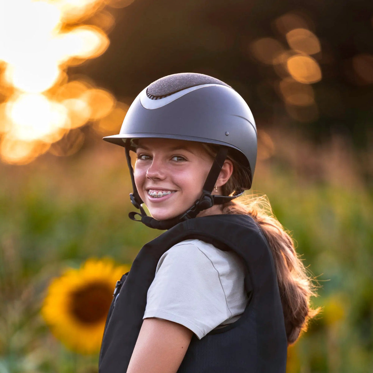 USG Reithelm Comfort Highlight – Glamour & Sicherheit - IQ Horse