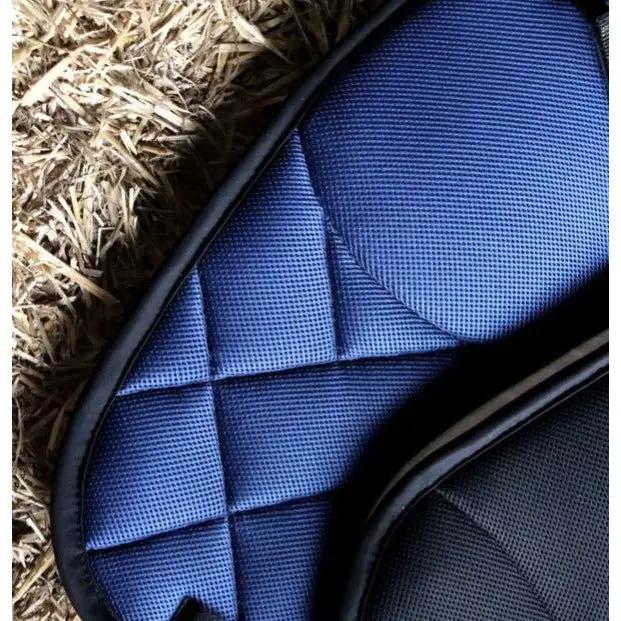 Dressurschabracke Comfort, blau/mit Antirutsch - IQ Horse