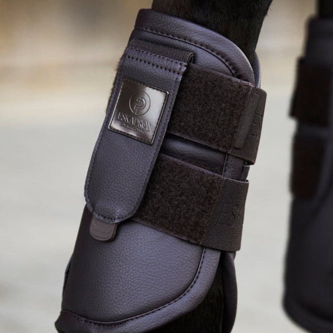 Eskadron Gamaschen FAUX LEATHER PLATINUM 24, teak brown - IQ Horse