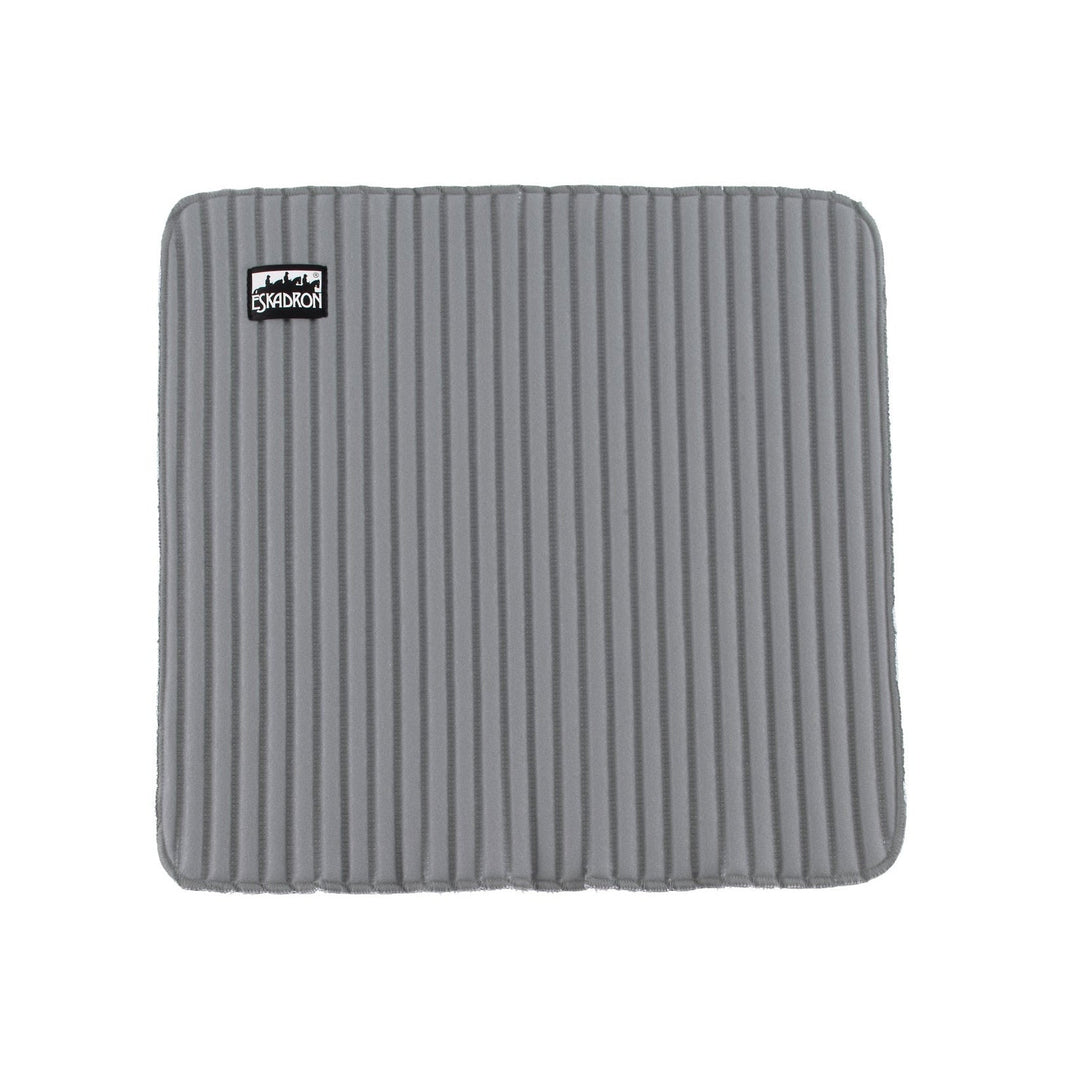Eskadron Bandagenunterlagen CLIMATEX L Basics (GREY) - IQ Horse