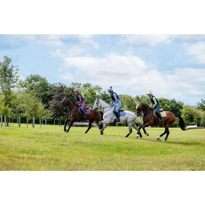 LeMieux Suede Close Contact Schabracke – Springschabracke - IQ Horse