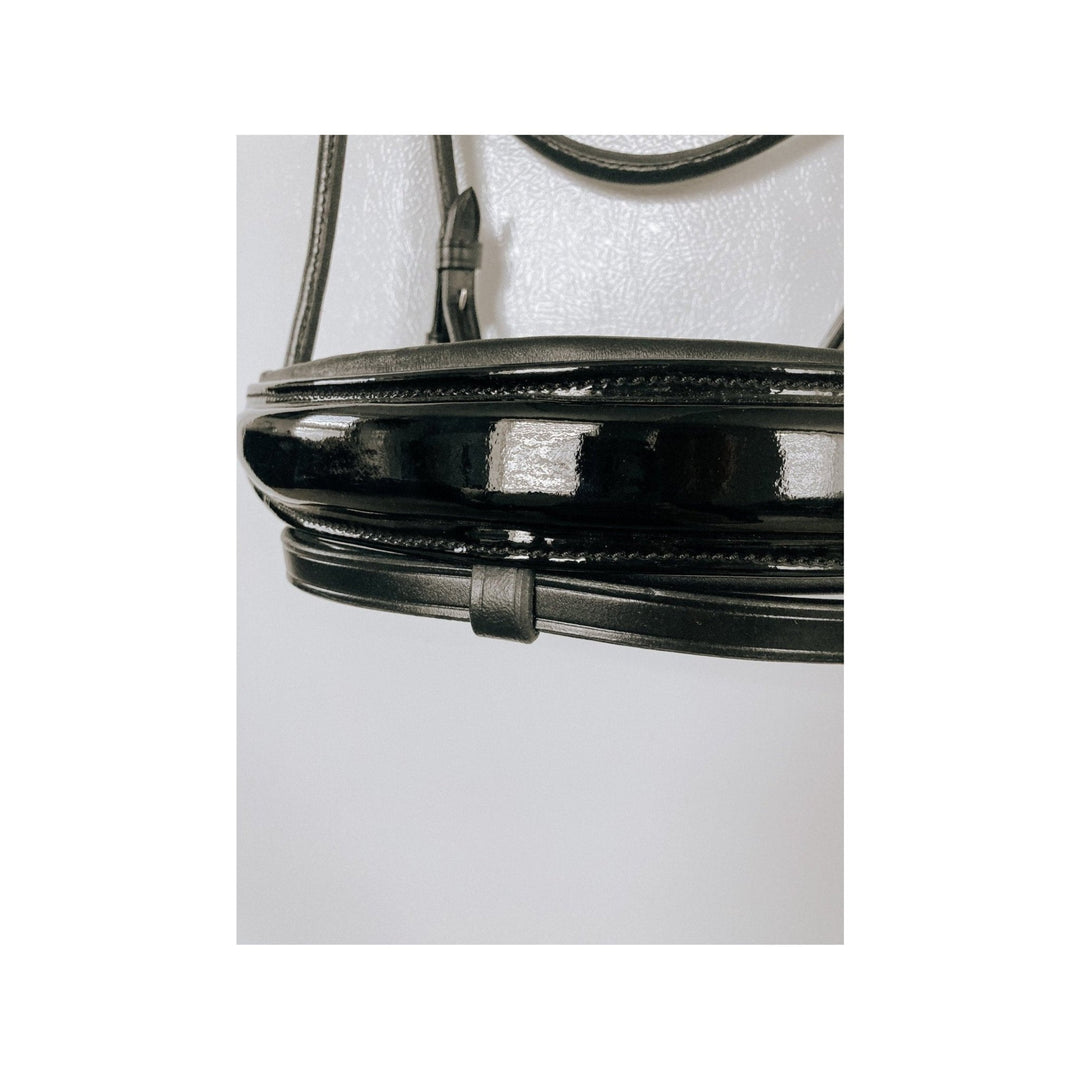 IQ Horse Trensenzaum "Twin Flame" anatomisch, rund genäht, schwedisch, franz. Haken, Lack, schwarz - IQ Horse