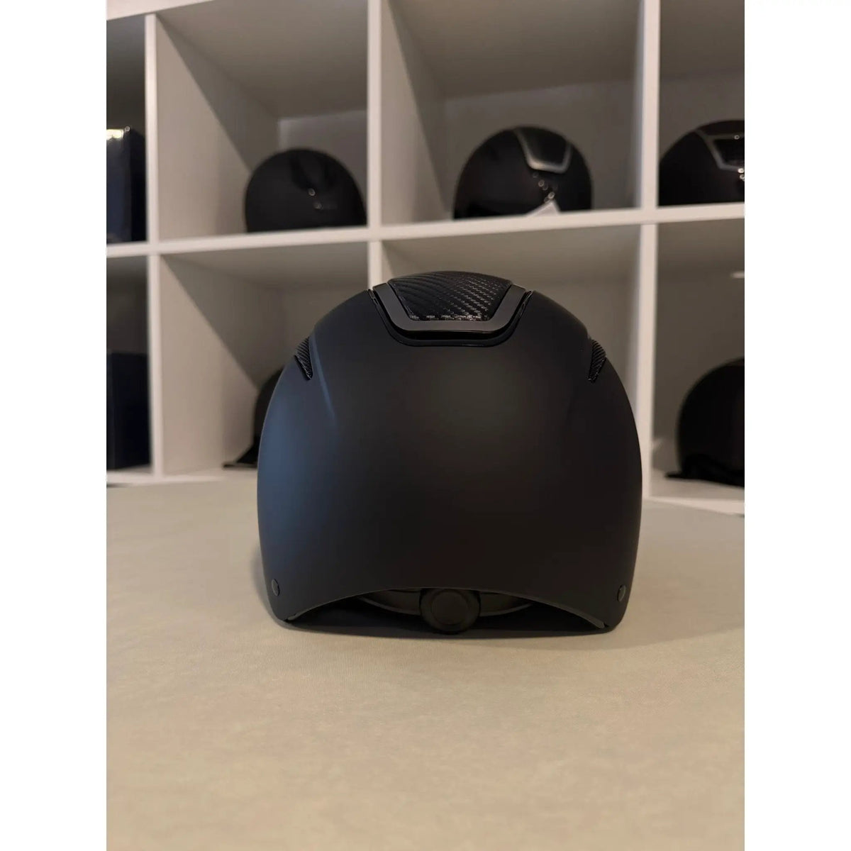 Mattierter Carbon - Top - Reithelm EQUITHÈME – Agris - IQ Horse