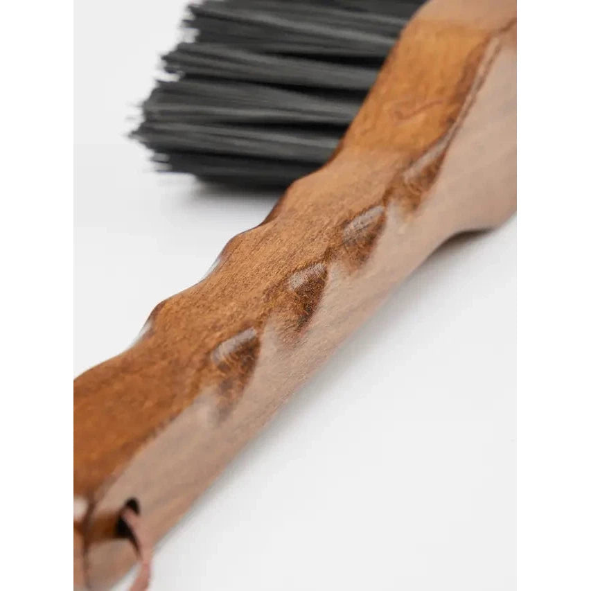 Hufkratzer Artisan Braun