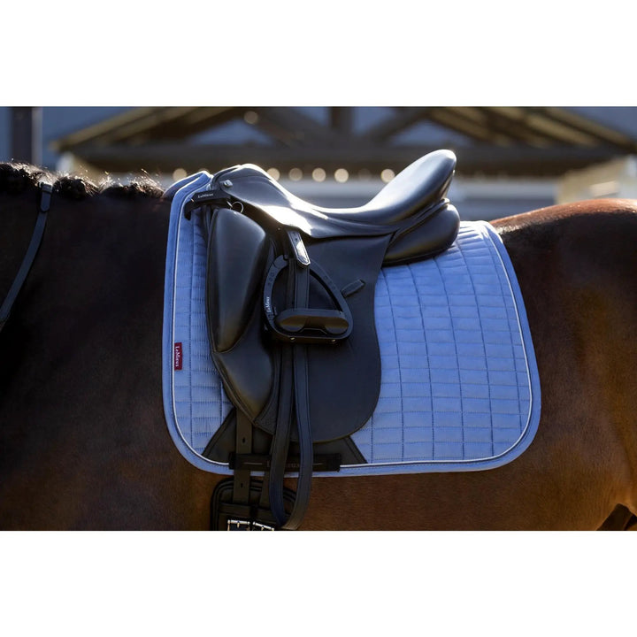 LeMieux Suede Dressurschabracke – Bambusfutter - IQ Horse