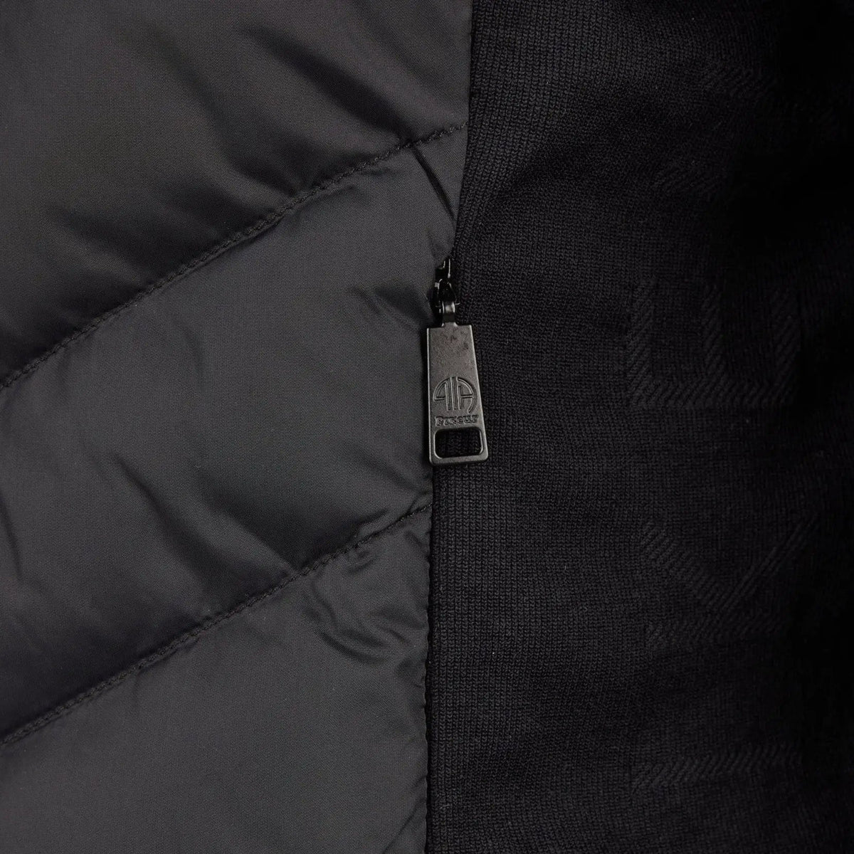 Pikeur HYBRID JACKET 7049 ATHLEISURE 2025, schwarz - IQ Horse