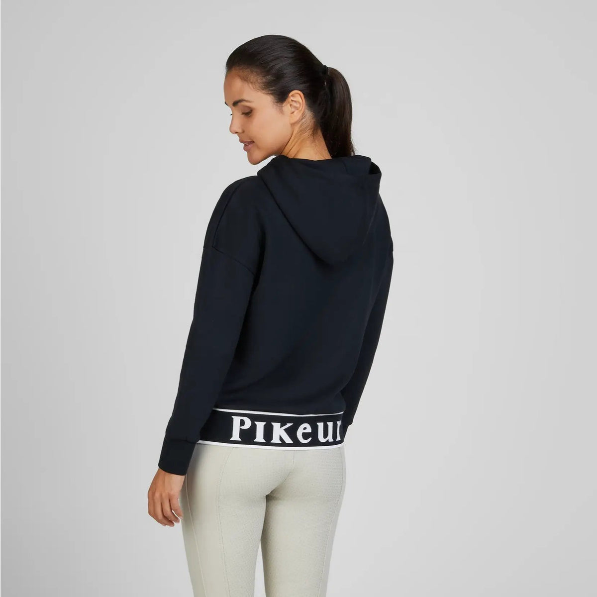 Pikeur HOODY 7237 SPORTS 2025, schwarz - IQ Horse