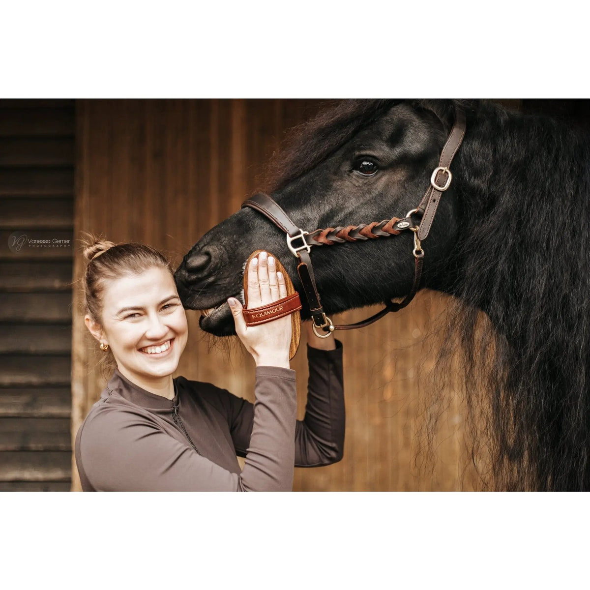 Equimour Ziegenhaar - Glanzbürste MO - IQ Horse