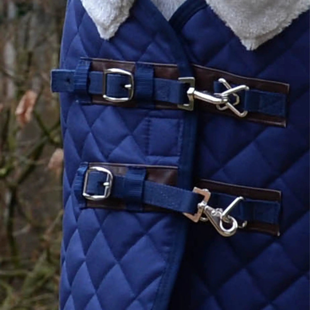WeatherBeeta ComFiTec Deluxe Diamond Stalldecke Standard Neck Medium, navy - IQ Horse