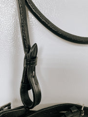 IQ Horse Trensenzaum "Twin Flame" anatomisch, rund genäht, schwedisch, franz. Haken, Lack, schwarz